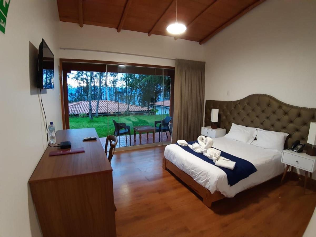 La Ensenada Hotel チャチャポヤス エクステリア 写真